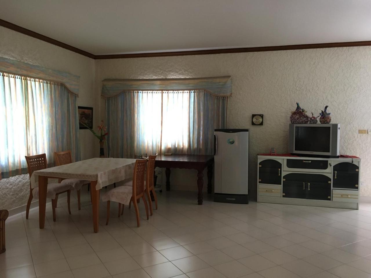 Peaceful Homestay Rawai Exterior photo